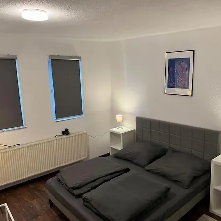 Townhouse Fuer 10 Personen Mit Garten 度假居 埃斯林根