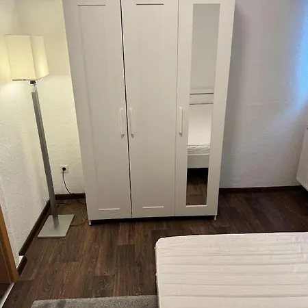 Townhouse Fuer 10 Personen Mit Garten