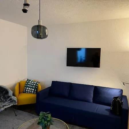 Townhouse Fuer 10 Personen Mit Garten * اسلنغن