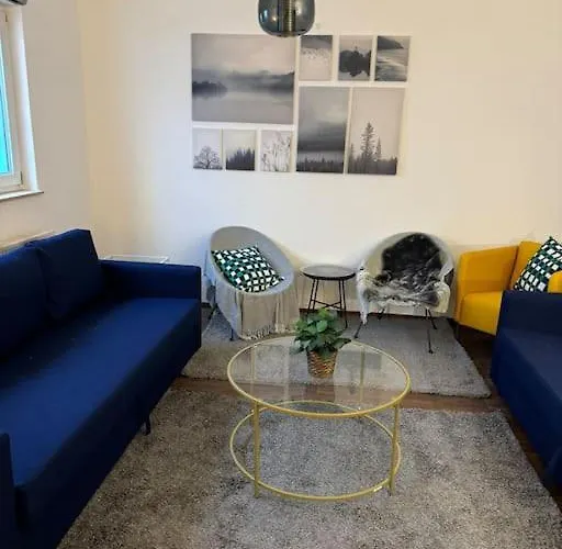 Casa de Férias Townhouse Fuer 10 Personen Mit Garten