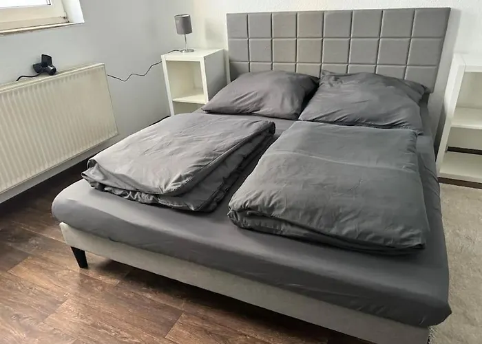 Townhouse Fuer 10 Personen Mit Garten * Esslingen am Neckar